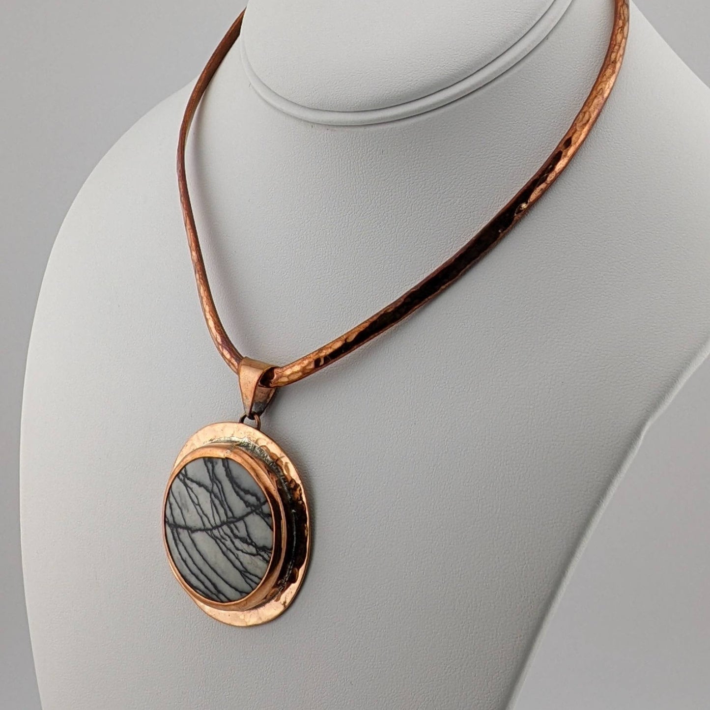 West Wind (Cuff Necklace)