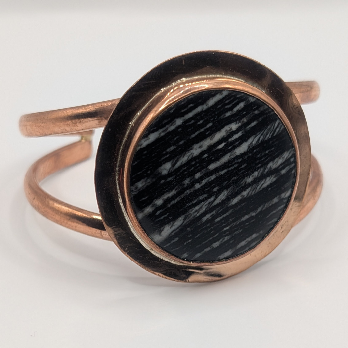 Rutile Wind Cuff Bracelet