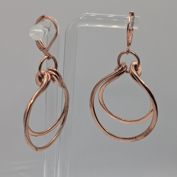 Ribbon Wind Earrings