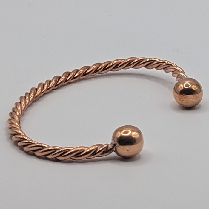 Twist Wind Bracelet 