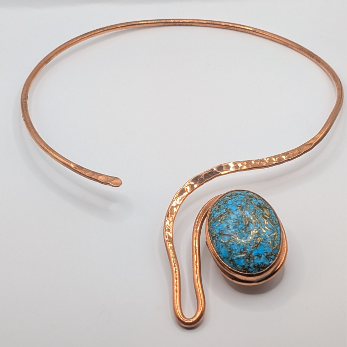 Buran Wind Neckpiece